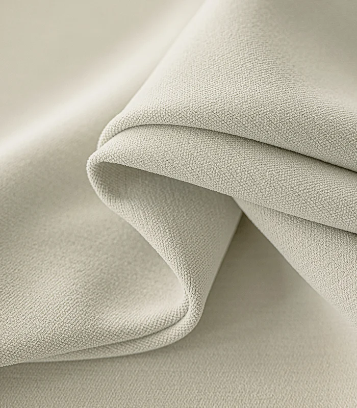 Warm Ivory - 140